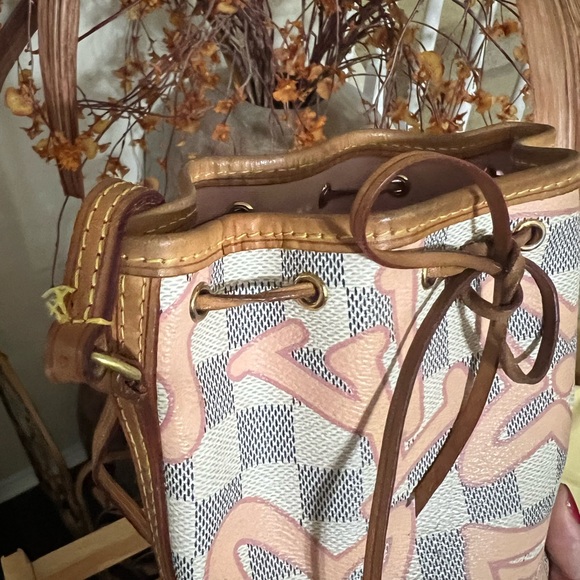 Limited edition💕Louis Vuitton Tahitienne mini bucket bag - Picture 7 of 8